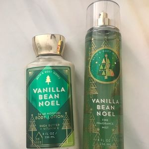 Brand new never used Vanilla Bean  Noel set